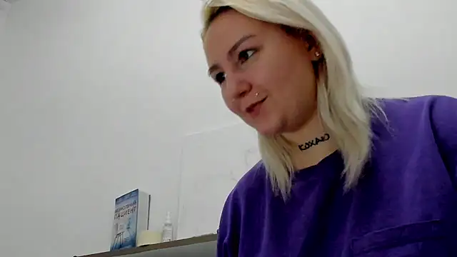 Snapshot of Debbie_Taylor chatting on 02.13.25 Debbie Taylor online show from 02.13.25