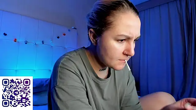 Snapshot of Debbie_Taylor chatting on 11.05.25 Debbie Taylor online show from 11.05.25