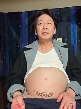 Snapshot of SaneService9 chatting on 02.01.26 SaneService9 online show from 02.01.26