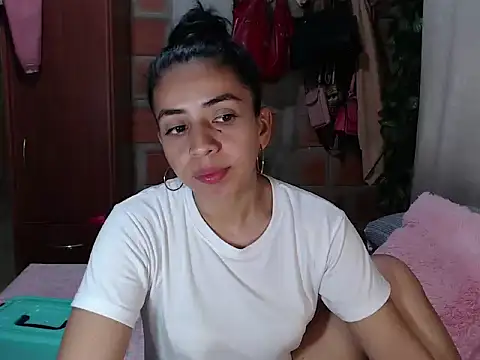 anngela01 online show from 01.20.25