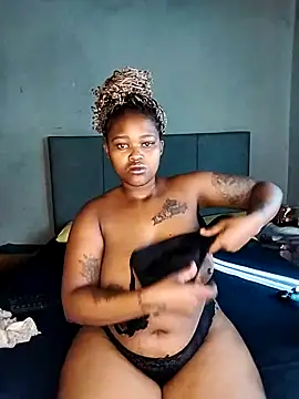 ThickPearlx23 online show from 04.29.26