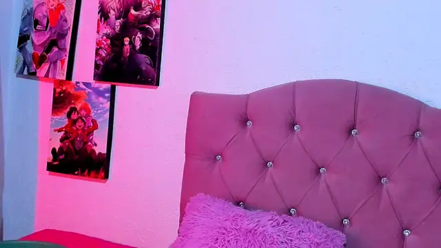 Snapshot of Mila_nixon02 chatting on 02.13.26 Mila nixon02 online show from 02.13.26