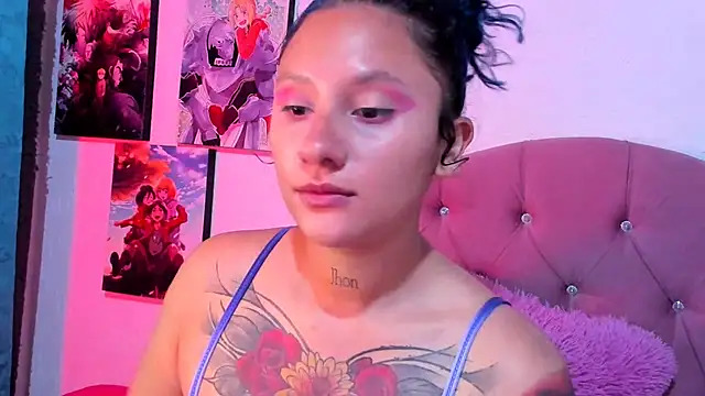 Mila nixon02 online show from 04.19.26