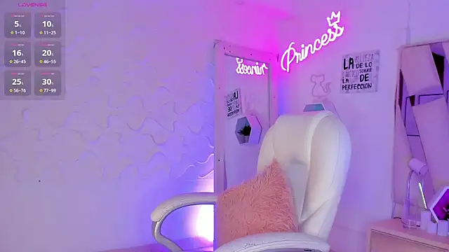 EthanCollens online show from 01.07.25