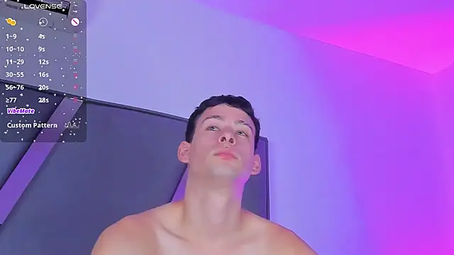 JadeSmiith  online show from 01.15.25