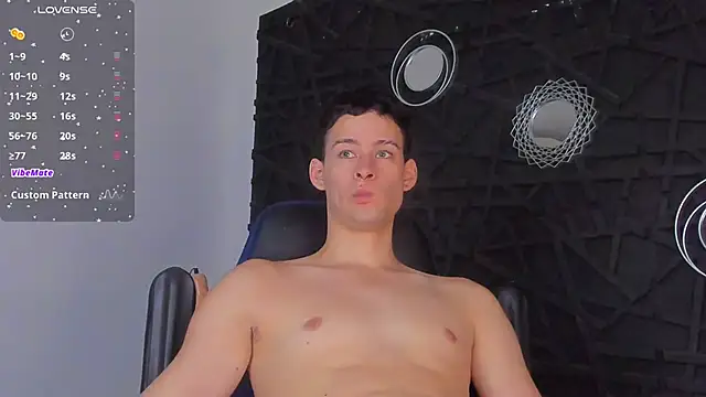 JadeSmiith  online show from 01.15.25