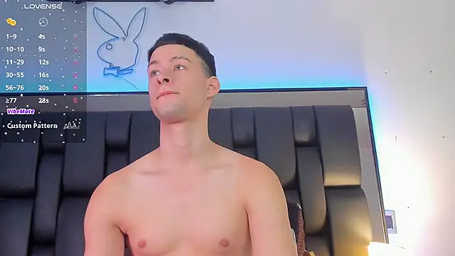 JadeSmiith  online show from 01.23.25