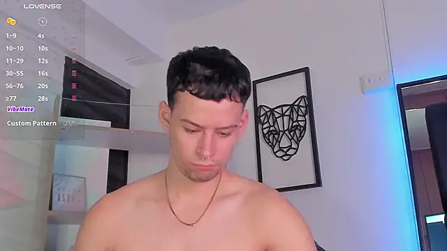 JadeSmiith  online show from 02.19.25