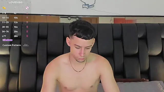 JadeSmiith  online show from 02.27.25