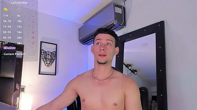 JadeSmiith  online show from 03.14.25