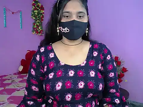 Hot Maleka online show from 02.06.26