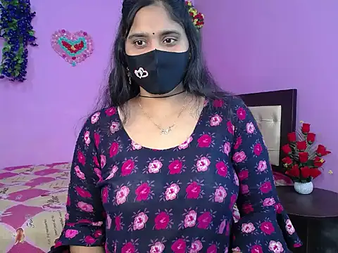 Hot Maleka online show from 03.11.26