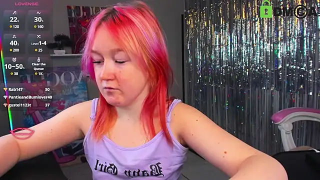 Snapshot of Sara_Robinson chatting on 01.26.25 Sara Robinson online show from 01.26.25