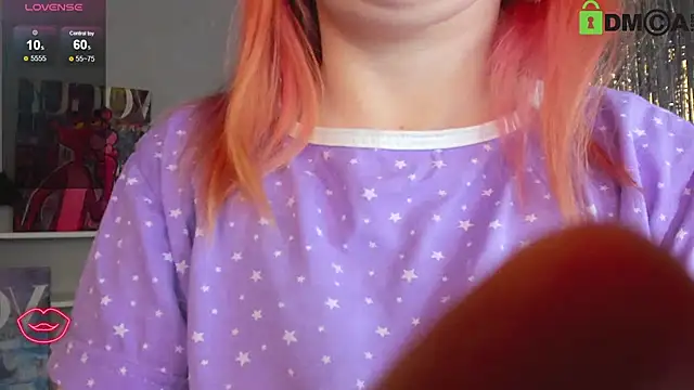 Snapshot of Sara_Robinson chatting on 02.03.25 Sara Robinson online show from 02.03.25