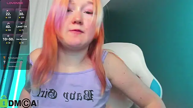 Snapshot of Sara_Robinson chatting on 02.14.25 Sara Robinson online show from 02.14.25