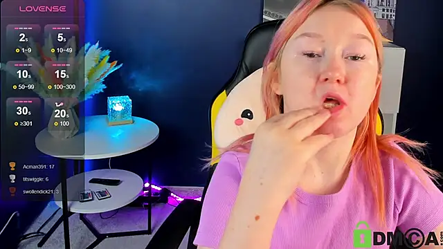 Snapshot of Sara_Robinson chatting on 02.27.25 Sara Robinson online show from 02.27.25