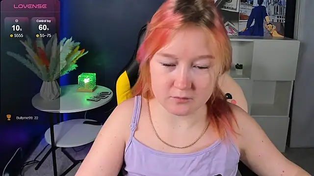 Snapshot of Sara_Robinson chatting on 03.01.25 Sara Robinson online show from 03.01.25