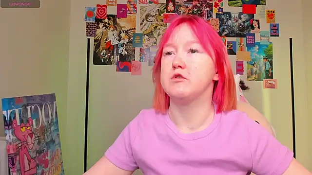 Snapshot of Sara_Robinson chatting on 03.10.25 Sara Robinson online show from 03.10.25