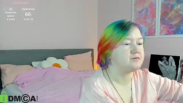 Snapshot of Sara_Robinson chatting on 11.26.25 Sara Robinson online show from 11.26.25