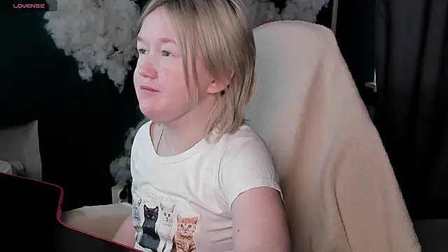 Sara Robinson online show from 04.26.26