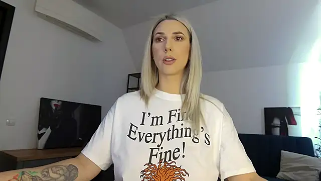 KhloeK online show from 02.24.25