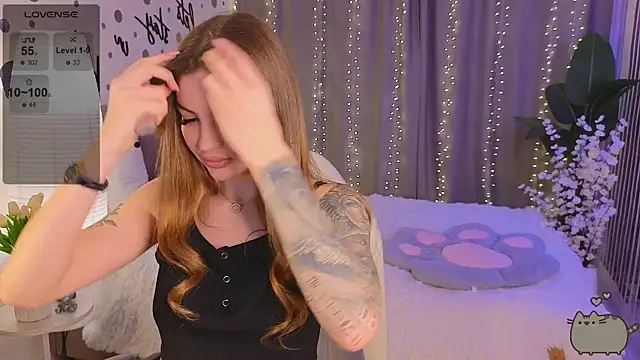 Annaa Banana online show from 02.15.25