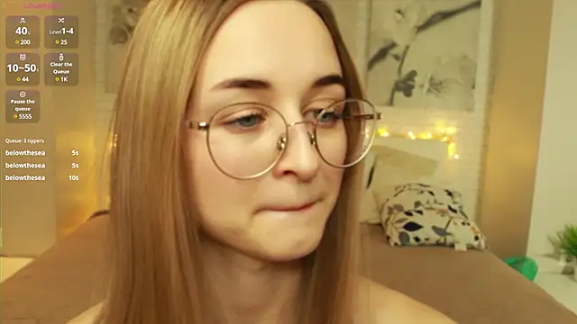 Tiffanyhunt online show from 02.25.25