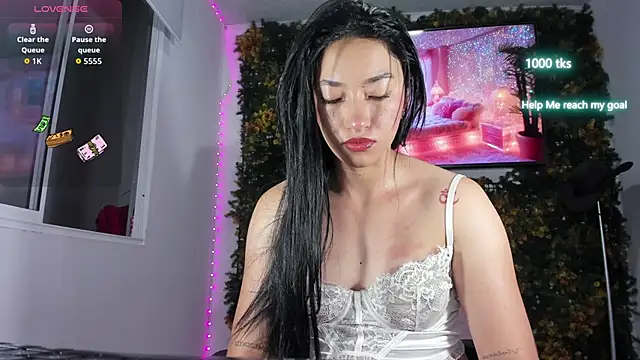 emily palmeer online show from 04.25.26