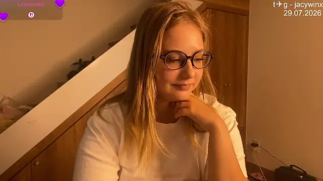 JacyWinslat online show from 07.29.26