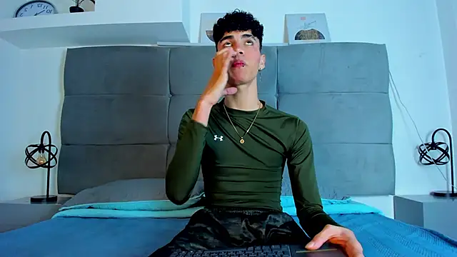 NeoRaptis online show from 02.13.25