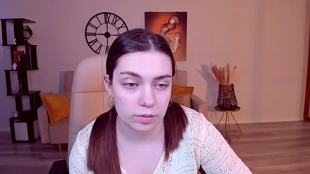 DaniellaLovely online show from 02.23.26