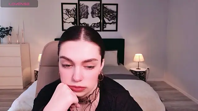 DaniellaLovely online show from 03.12.26