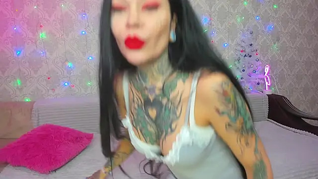 Megan Black Moon online show from 12.26.24