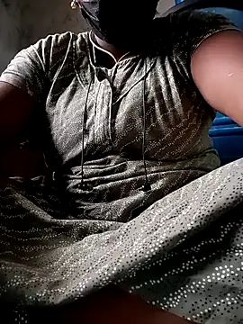 Snapshot of kavinila20 chatting on 01.23.25 kavinila20 online show from 01.23.25