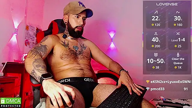 Snapshot of Diilanhott chatting on 05.16.26 Diilanhott online show from 05.16.26