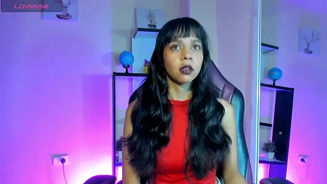 Snapshot of ladynemesis chatting on 12.18.24 ladynemesis online show from 12.18.24