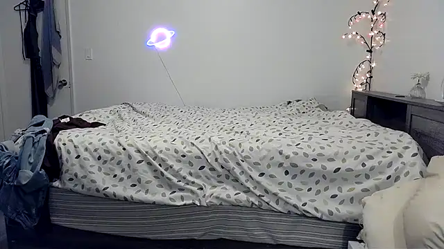 Kittyymaze1 online show from 04.29.26