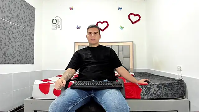 simookeler online show from 10.05.25