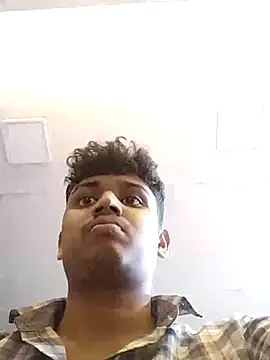 Snapshot of heartless__95 chatting on 02.11.25 heartless 95 online show from 02.11.25