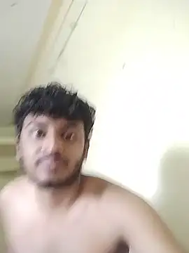 Snapshot of heartless__95 chatting on 10.24.25 heartless 95 online show from 10.24.25