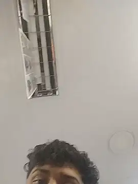 Snapshot of heartless__95 chatting on 12.03.25 heartless 95 online show from 12.03.25