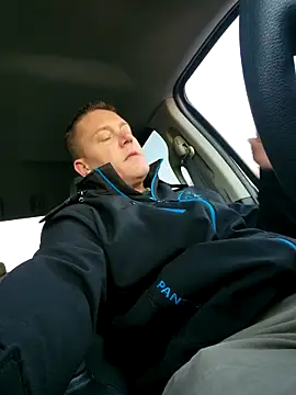 Bigtater1999 online show from 12.22.25