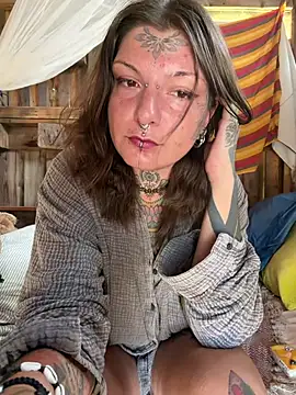 lizzardqueeen online show from 07.20.26