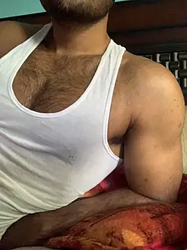 Snapshot of Vampire_xoxo chatting on 12.12.24 Vampire xoxo online show from 12.12.24