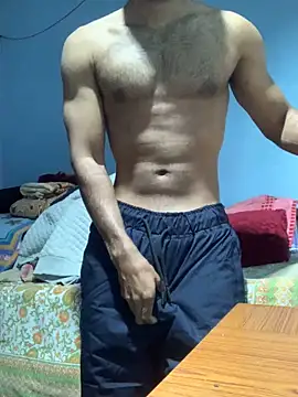 Snapshot of Vampire_xoxo chatting on 12.31.24 Vampire xoxo online show from 12.31.24