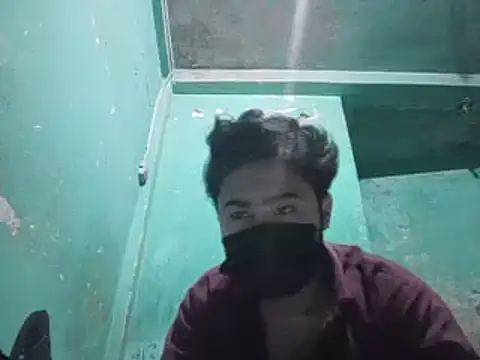 Snapshot of scoozeme chatting on 01.19.25 scoozeme online show from 01.19.25