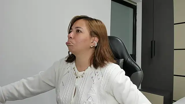 alma fenix online show from 10.01.25