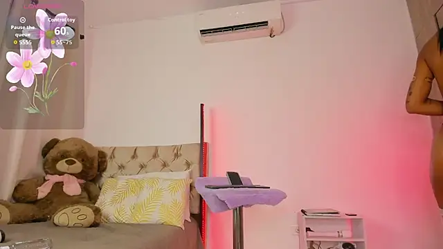 Lia Petite1 online show from 03.22.26