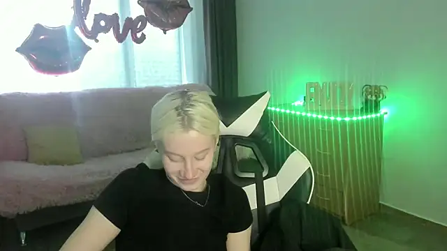 EnigmaSee online show from 04.27.26