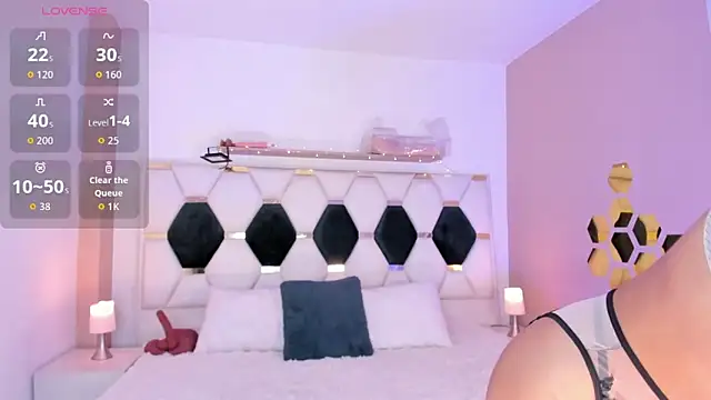 Snapshot of North-Dio chatting on 11.13.25 North-Dio online show from 11.13.25